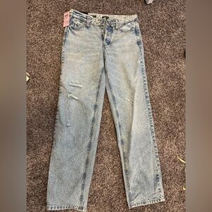 Wild Fable Mid Rise Straight Leg Jeans Light Wash Distressed